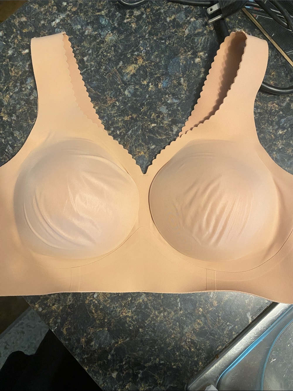 Smooth Nude Wireless Comfort Bra - Light Peach Support